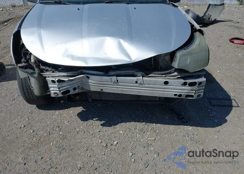 2010 Ford Focus Ses из США, поврежденный, VIN 1FAHP3GN2AW196612